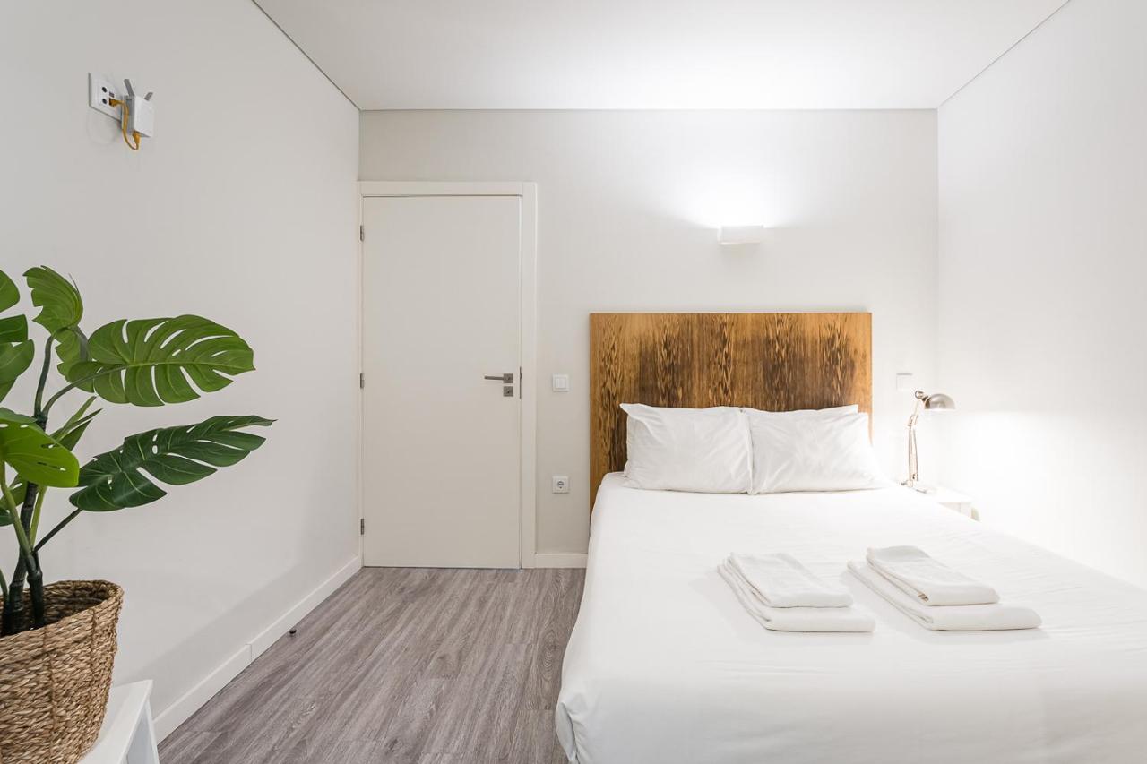 General Torres Apartments Вила Нова ди Гая Екстериор снимка