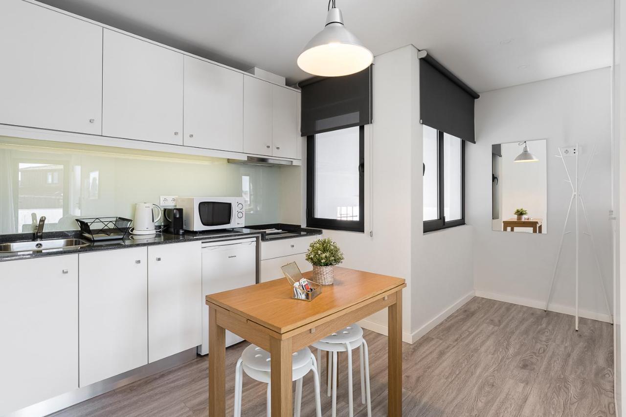 General Torres Apartments Вила Нова ди Гая Екстериор снимка