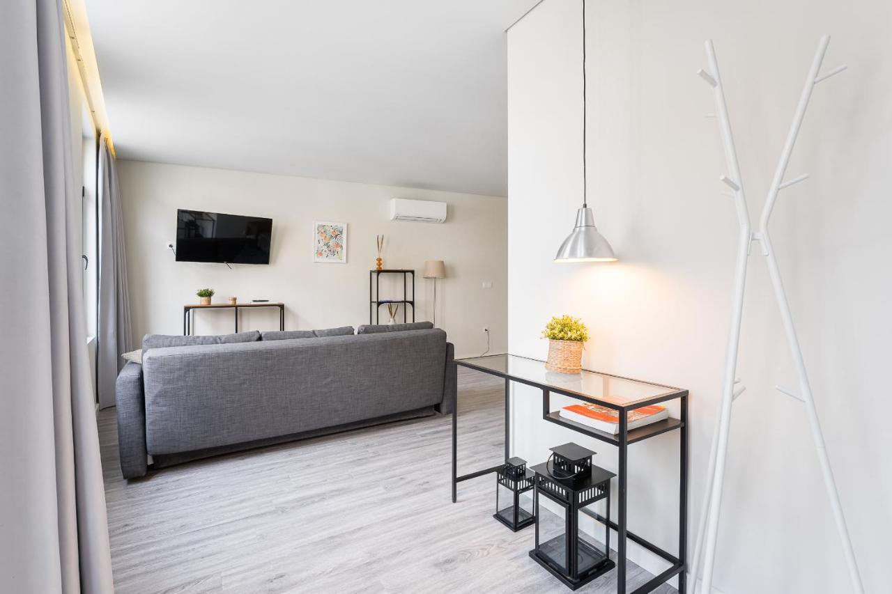 General Torres Apartments Вила Нова ди Гая Екстериор снимка